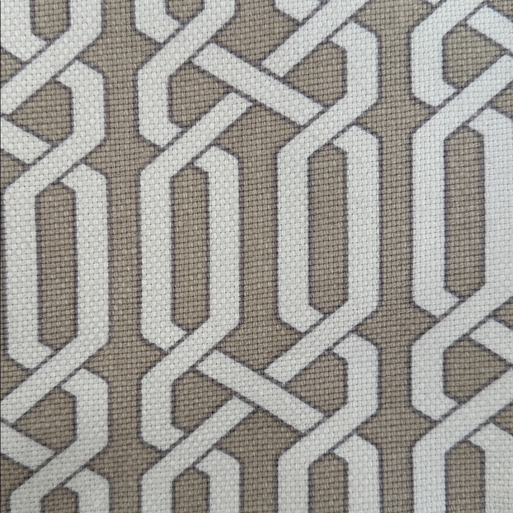 Spartina 449 Tote - Picture 4 of 9
